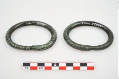 Foto von Bronzehohlblecharmringe (NHMW-PRAE-024735)